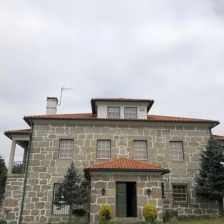 Casa Eiras Holiday home *
